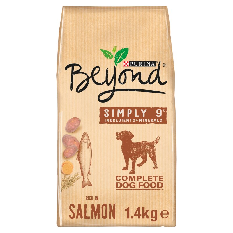 Beyond Superfood Rich in Salmon with Oats And Sweet Potatoes Adult Dry Dog Food - 1.4kg